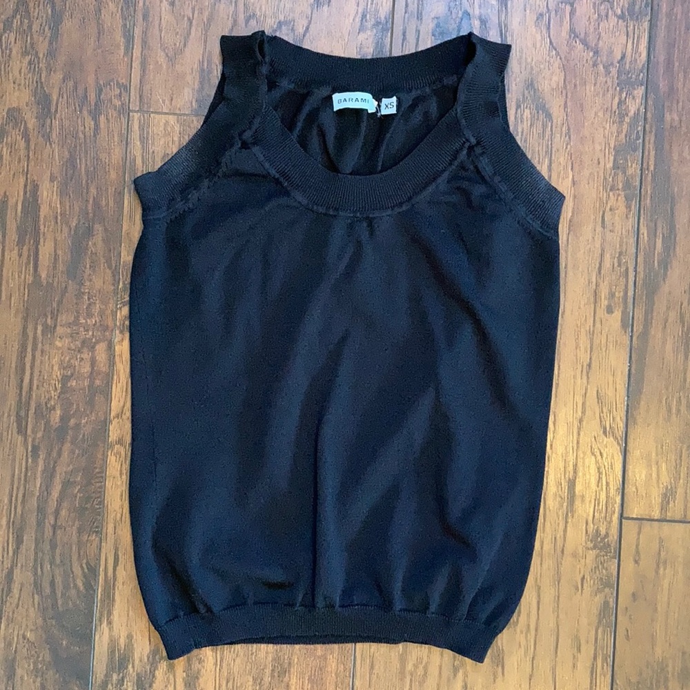 Barami Black Sleeveless Top
